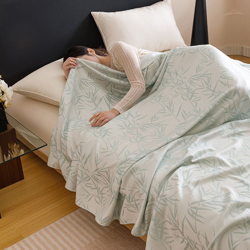 Bamboo Fibre Cooling Blanket Blue Bamboo Pattern 200×230cm for Summer Bed and