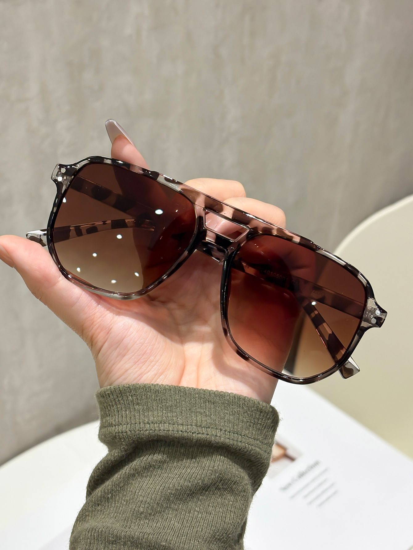 4 Pairs Y2K Style Aviator Sunglasses Set for Men and Women - UV400 Protection view 4