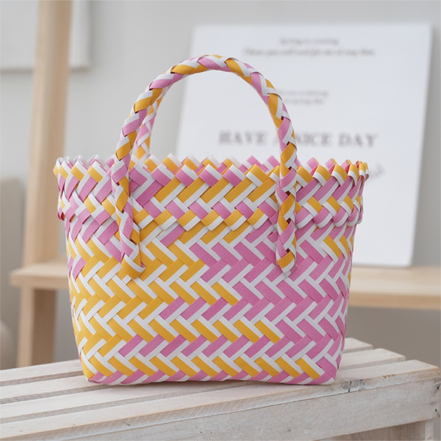 Handwoven Fresh PP Tote Bag with Upright Square Structure & Flower Deco