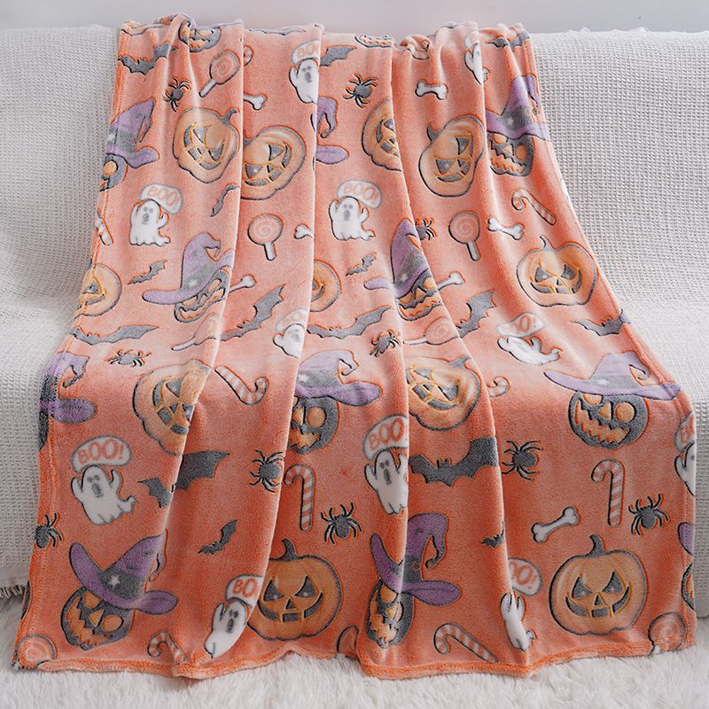 Glow in the Dark Flannel Blanket with Playful Hallowen Pumpkin (S144