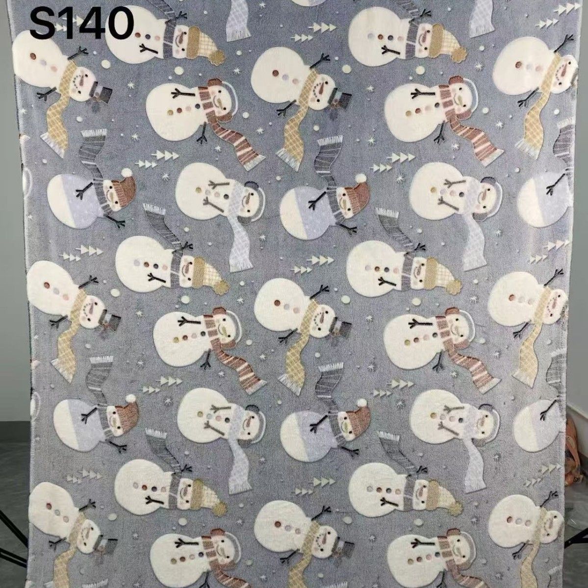 Glow in the Dark Flannel Blanket with Playful Hallowen Pumpkin (S140