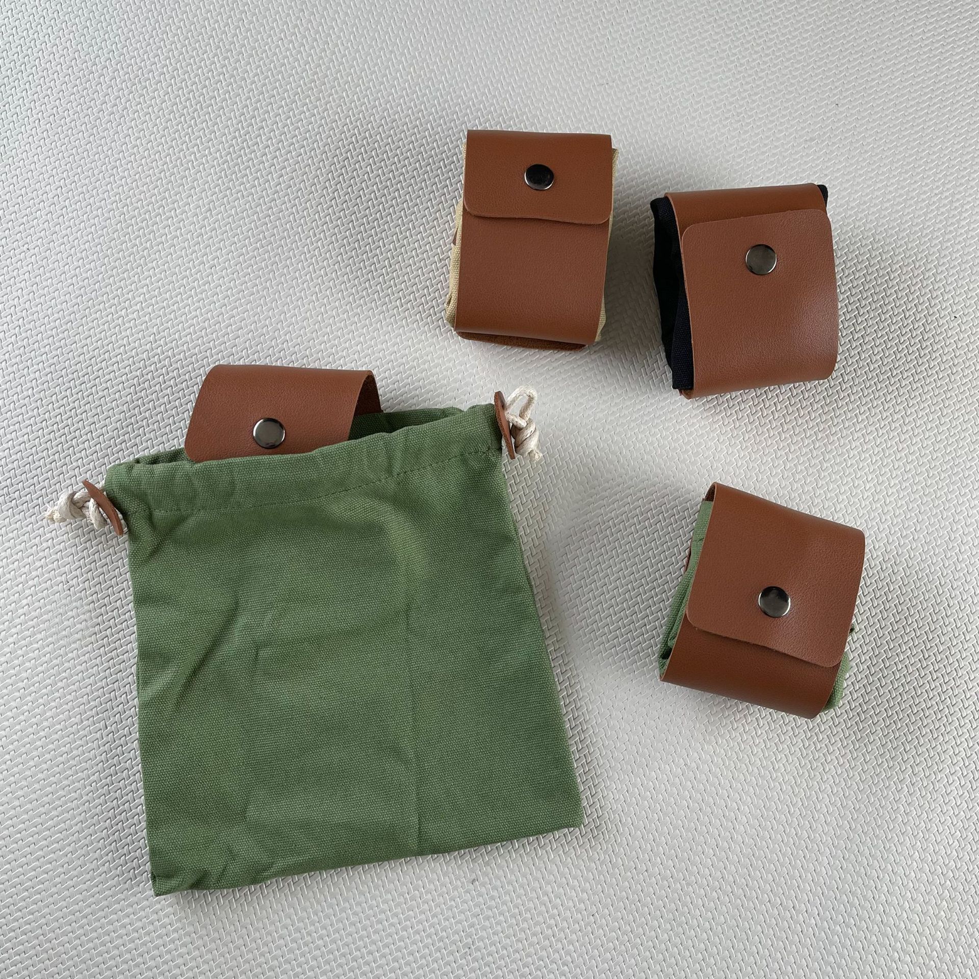 Green Portable Outdoor Canvas Foraging Pouch - Collapsible Belt Waist Bag for view 4