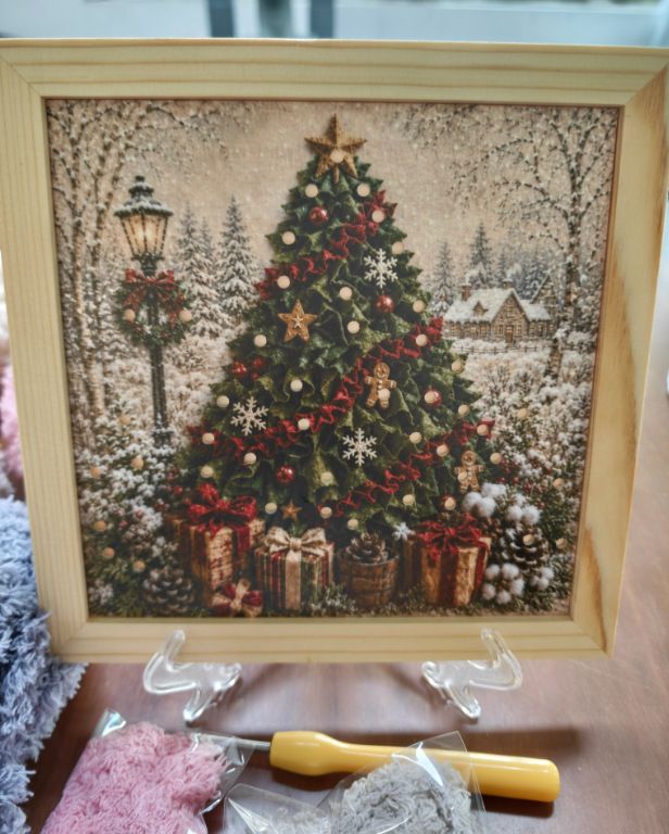 Christmas Deer 3D Fabric Poke Art Kit - 20 x 20cm No Sew DIY Craft Set with view 5