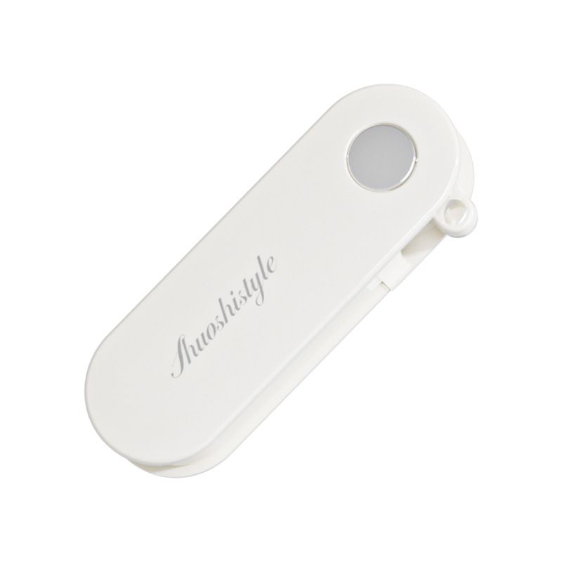 White Portable Folding Fruit Peeler - Stainless Steel Blade
