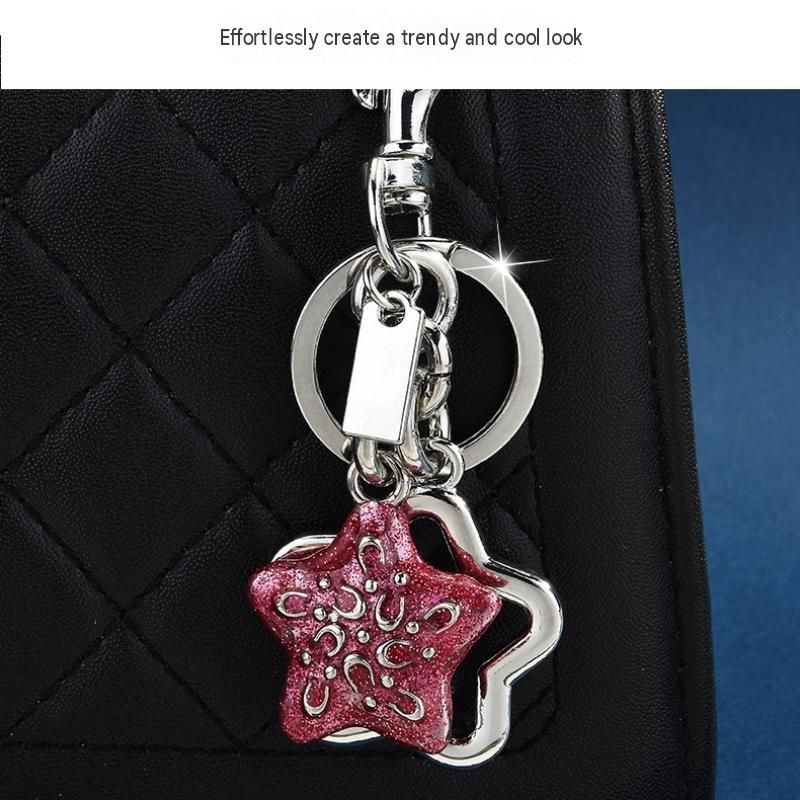 Star pattern Keychain Bag Charm Golden（Pack of 1）- Metal Alloy Pendant with view 5