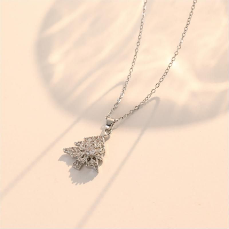 Silvery Rotating snowflake Christmas Tree Pendant Necklace - Titanium Steel view 3