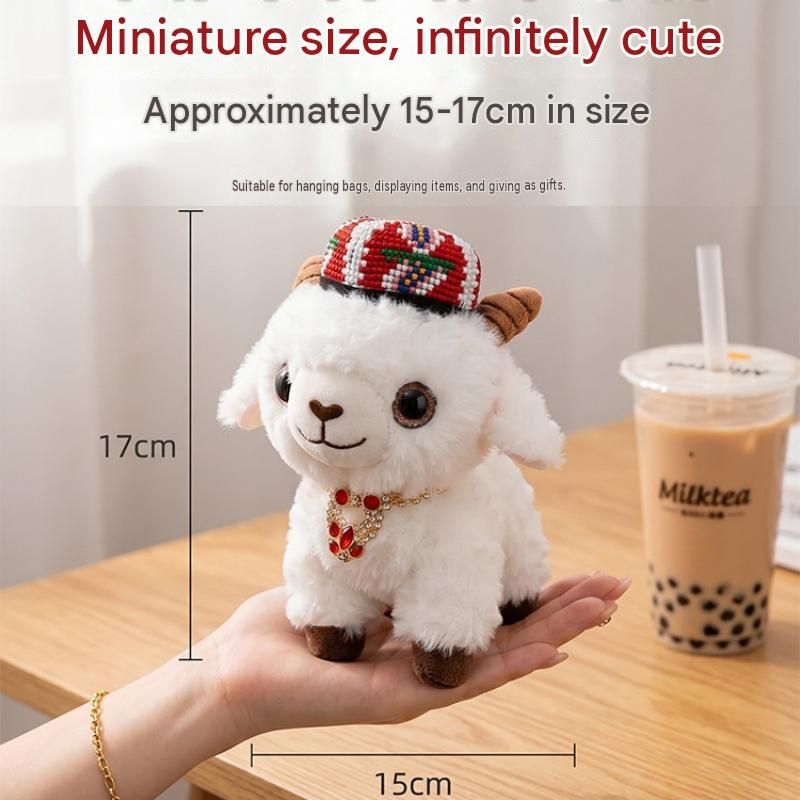 Sheep-shaped design Plush Keychain（Red pointed hat + three-strand diamond view 5