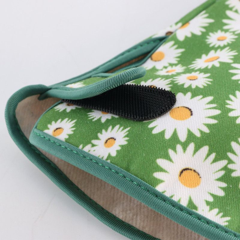 Daisy print Green Long Sleeve Gardening Gloves with Touchscreen Fingertips view 4