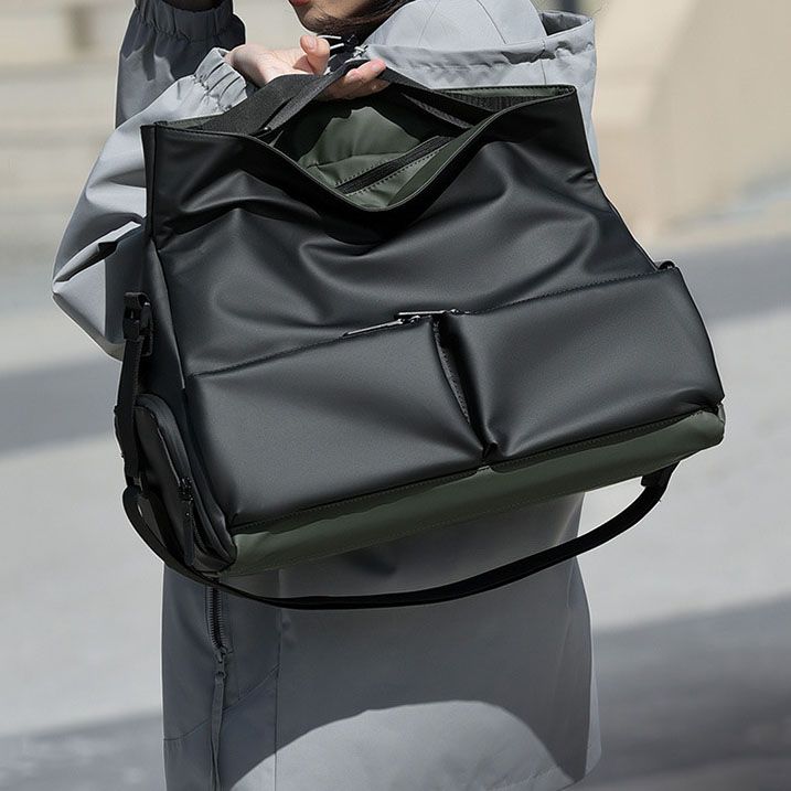 Black Expandable Travel Shoulder Bag - Large Capacity Gym and Duffel Bag with view 3