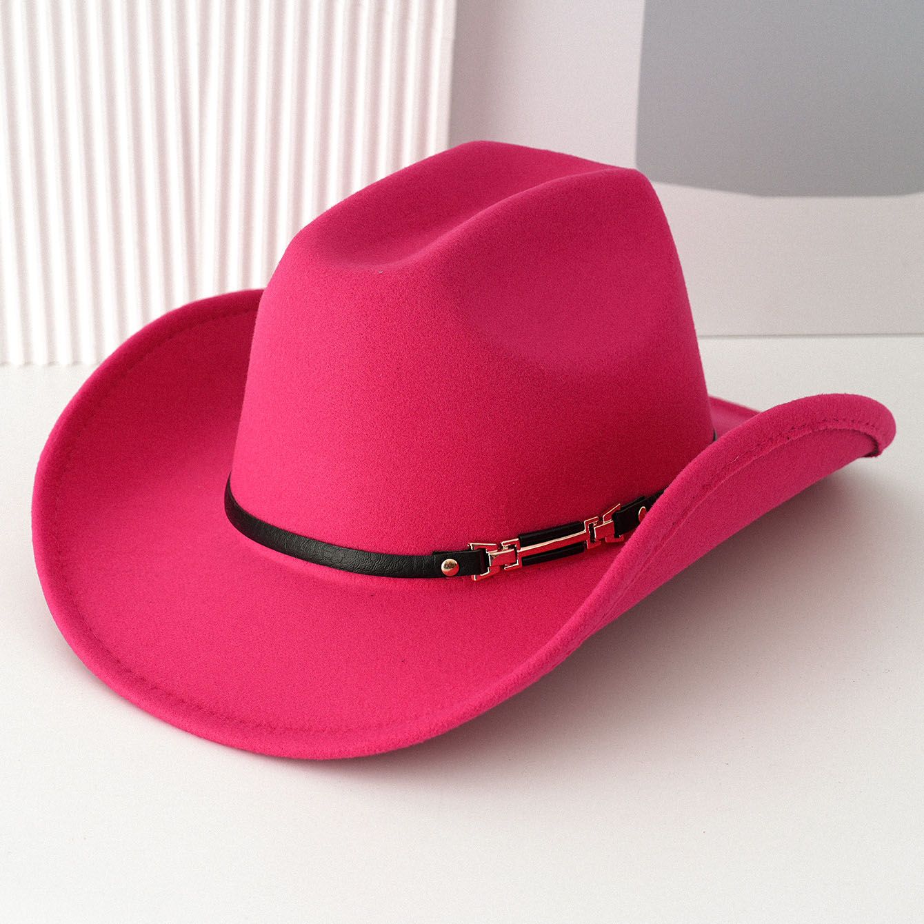 Western Cowboy Hat - Rose red Wide Brim Cowboy Hat with Leather-Look Band
