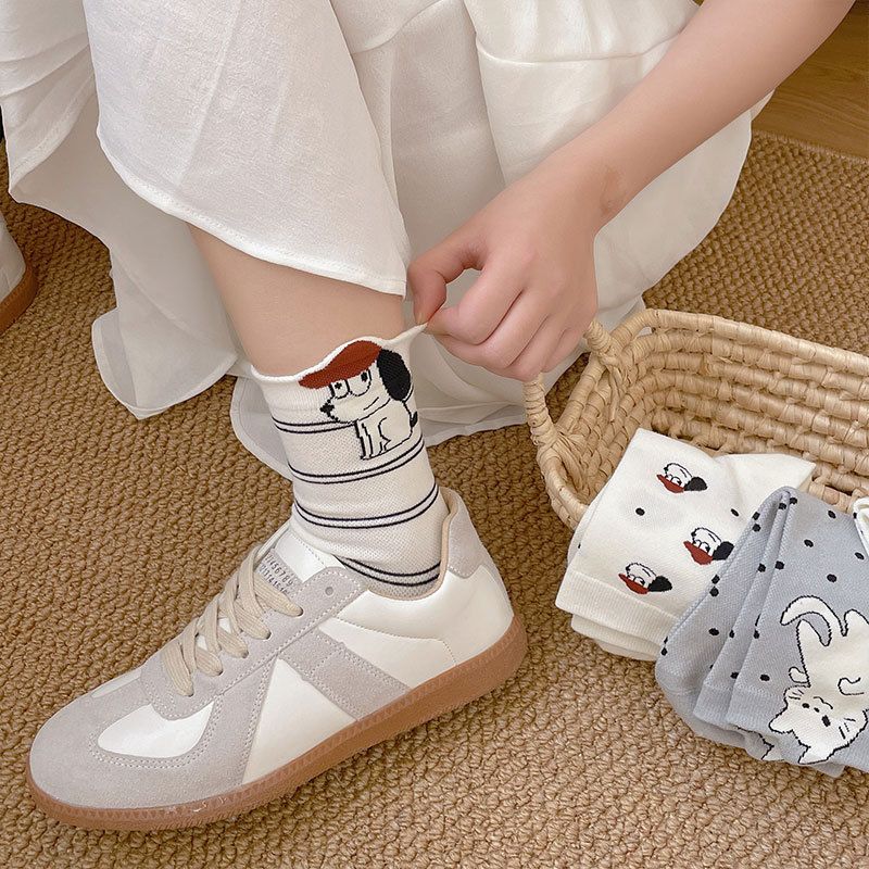 4 Pairs Women's Cartoon Animal Crew Socks (Striped puppy)- Lightweight view 4