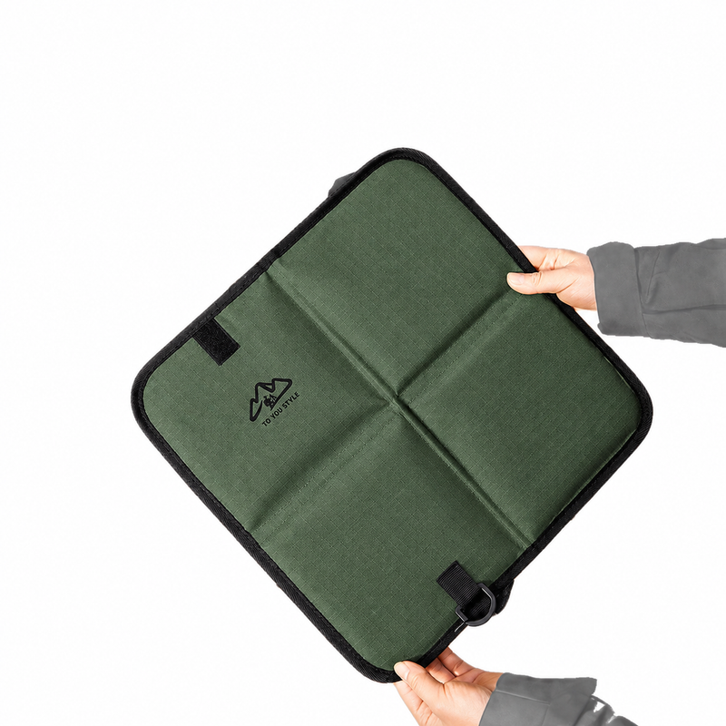 Army green Foldable Camping Seat Pads 2 Pack - 36 x 36 cm Portable Moisture
